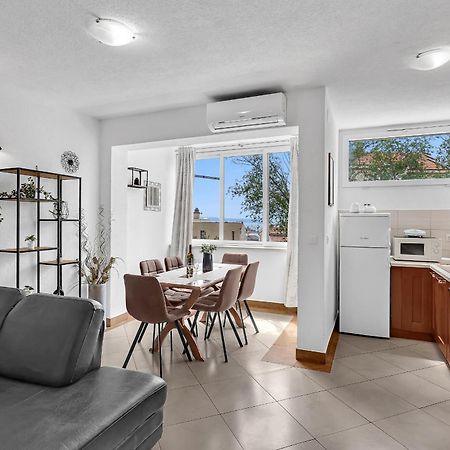 Apartment Lov&Mar With Parking Makarska Buitenkant foto