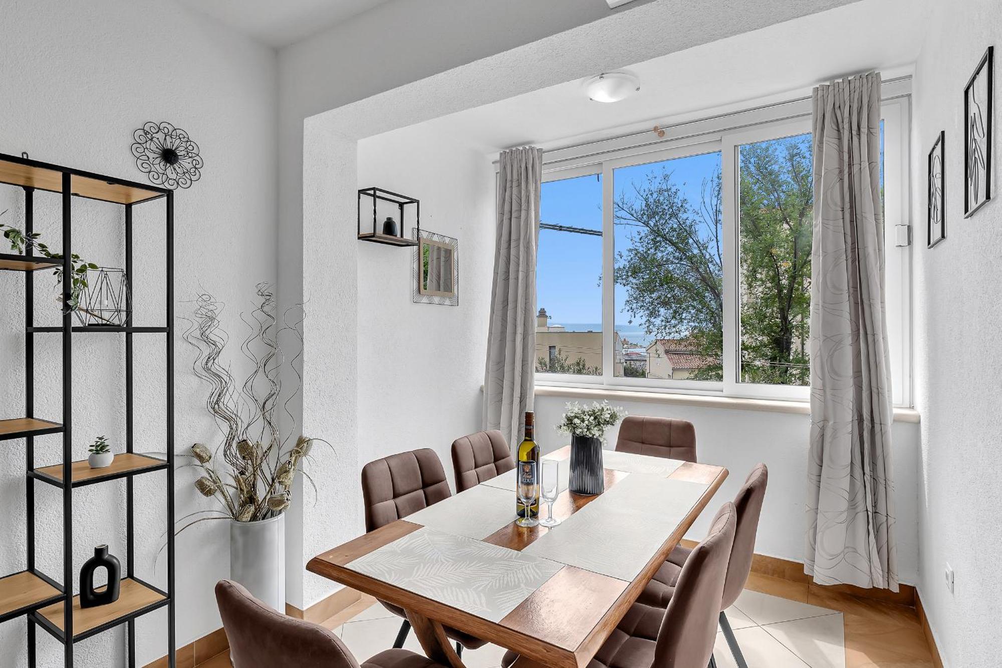 Apartment Lov&Mar With Parking Makarska Buitenkant foto